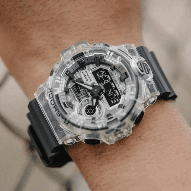 Reloj G Shock ANALOGO / DIGITAL GA-700SKC-1A