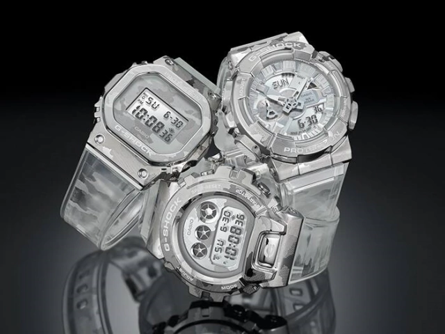 Reloj G Shock ANALOGO / DIGITAL GM-110SCM-1A Marco De Acero Inoxidable